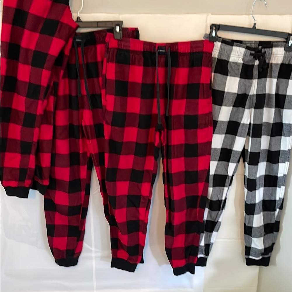 Set of Four Hollister Bold Red and Black Plaid Lounge Pants